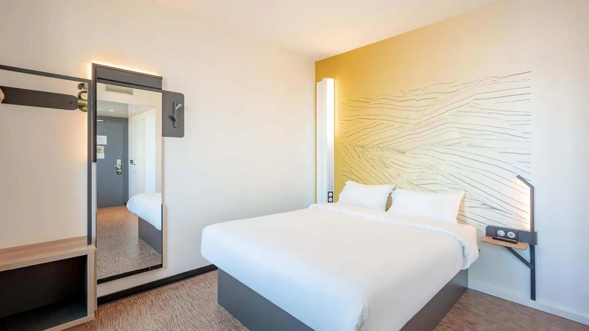 B&B Hotel Toulon Centre Gare 3*,  Γαλλία