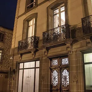 *** Bed & Breakfast La Maison D'adelaide France