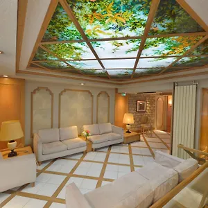 *** Hotel Renoir Montparnasse France